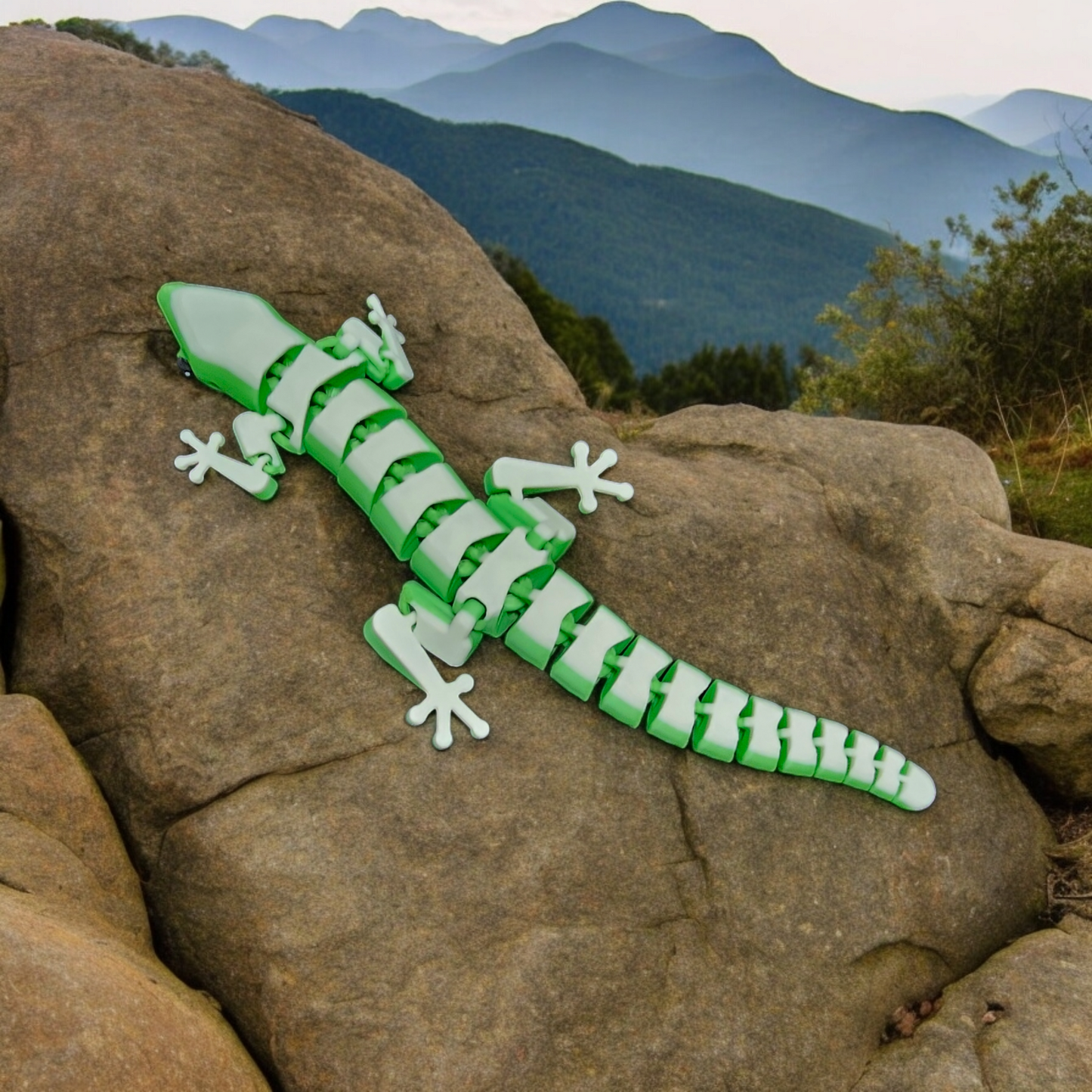 3D Printed Giant Day Gecko 9.5 in